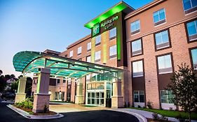 Holiday Inn Hotel & Suites Savannah Airport Pooler